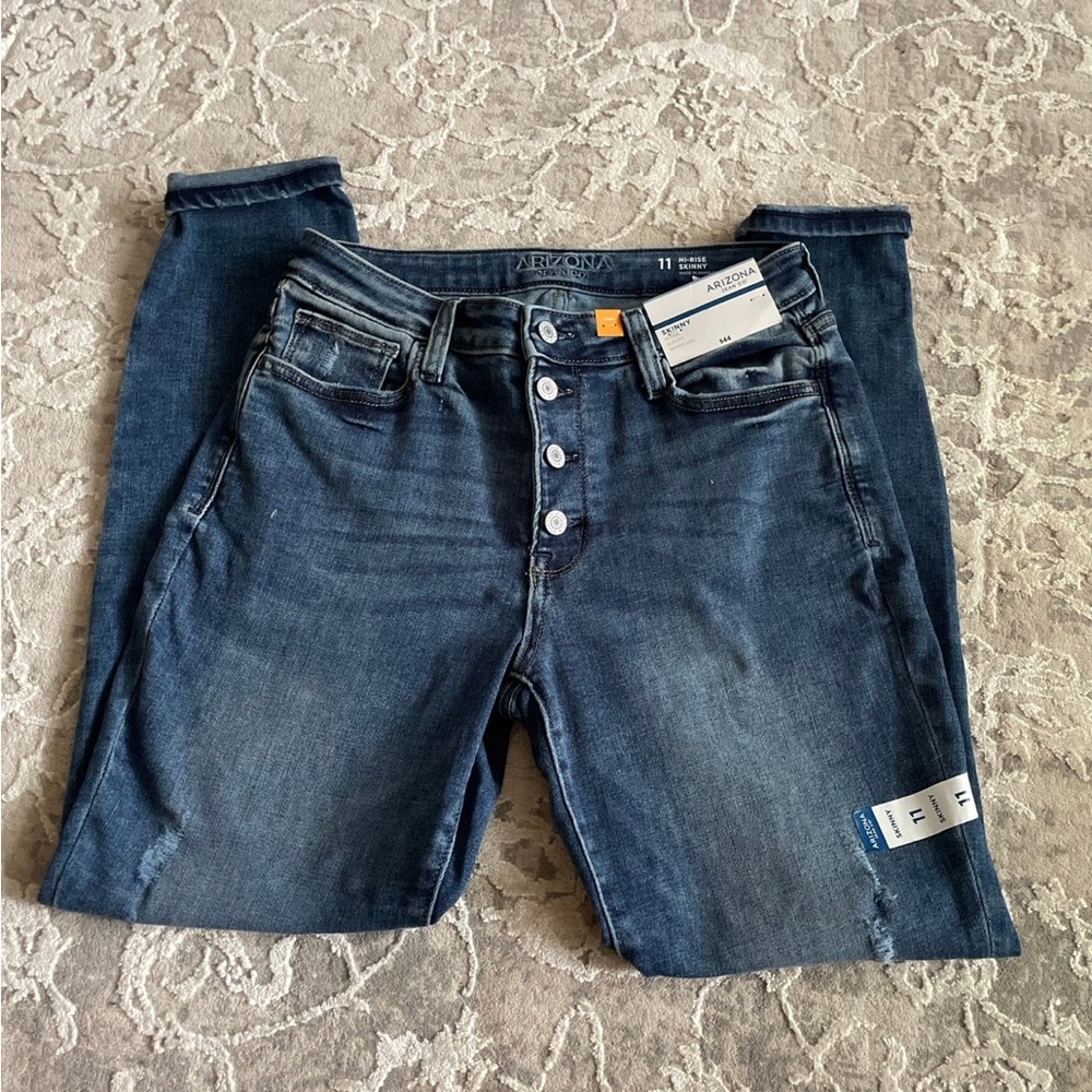 Arizona High Rise Skinny Jean